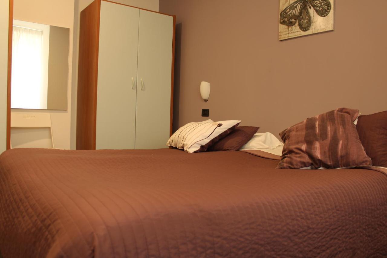 Residence Royal House Riva del Garda Ngoại thất bức ảnh