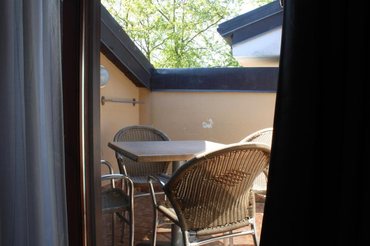Residence Royal House Riva del Garda Ngoại thất bức ảnh
